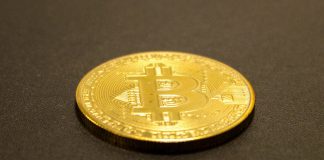 exchange faz airdrop de Bitcoin