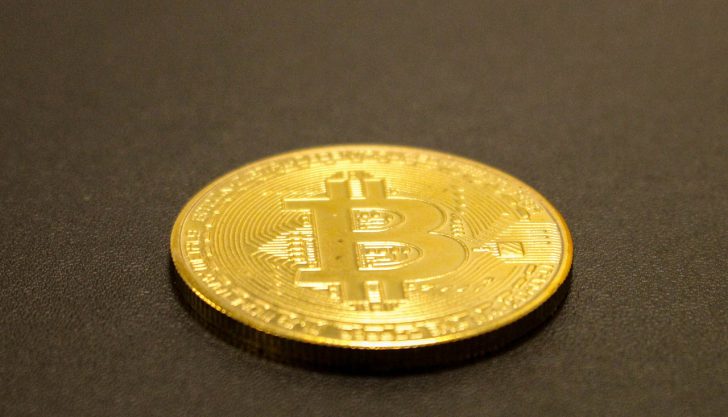 exchange faz airdrop de Bitcoin