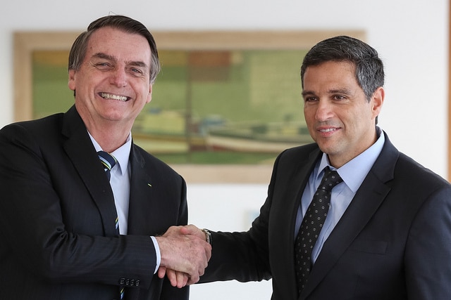 Empossado por Bolsonaro, novo presidente do Banco Central é defensor da tecnologia blockchain
