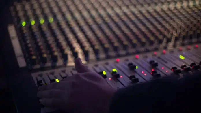 Bitcoin pode ser enviado através de ondas de rádio