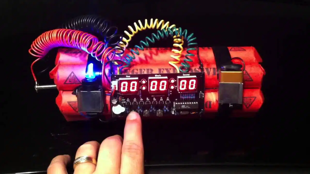 Terroristas ameaçam explodir centro comercial se não receberem bitcoins