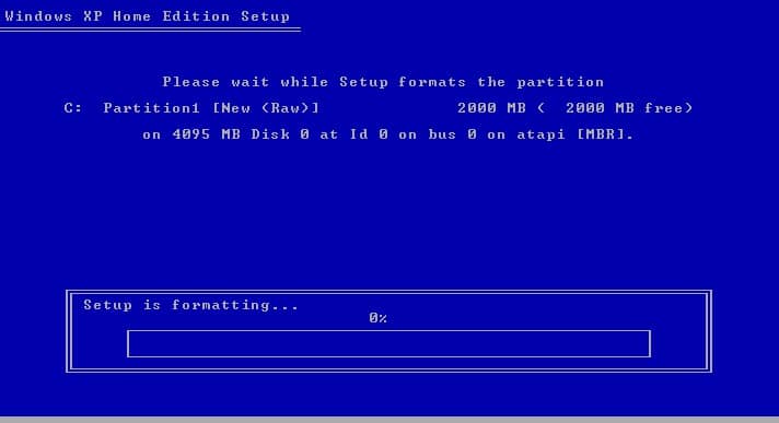 formatando computador, imagem: antigo windows Xp