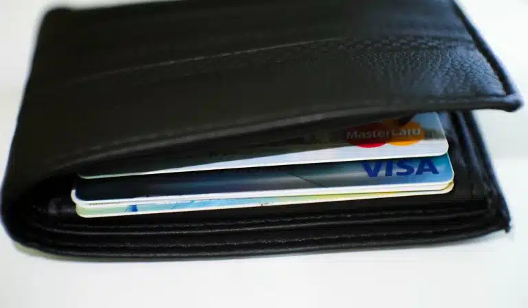 Visa está contratando gerente para lidar com criptomoedas