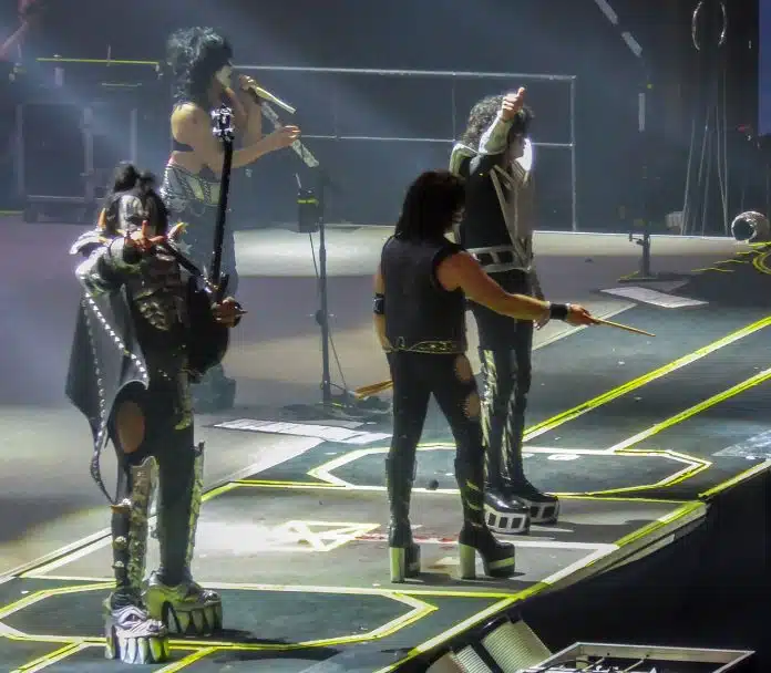 Vocalista da Banda Kiss afirma que Bitcoin não morreu