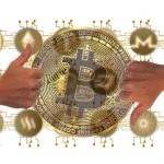 Bitcoin subindo e altcoins despencando