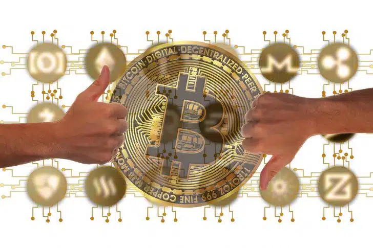 Bitcoin subindo e altcoins despencando