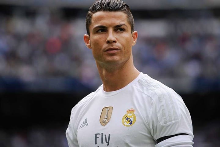 Golpe com Bitcoin usa nome de Cristiano Ronaldo na internet