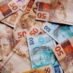 1 Bitcoin ou um Bilhão de Reais, qual você quer?