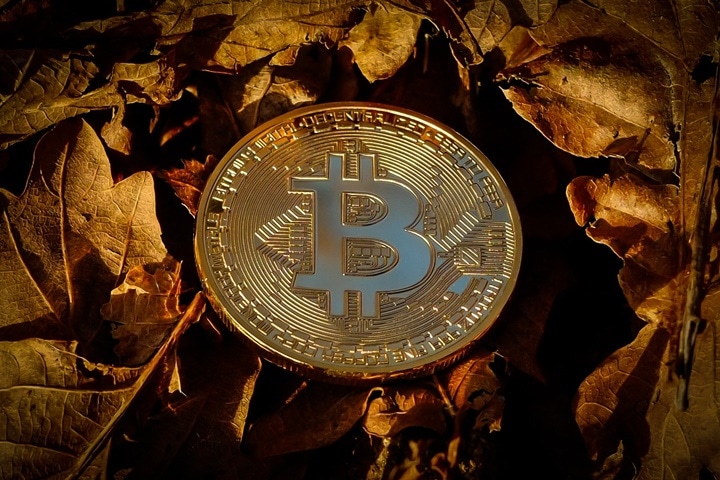 Preço do Bitcoin volta a subir e chega em US$ 10 mil