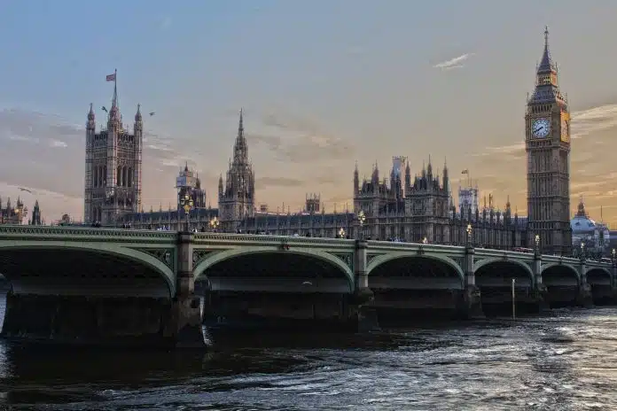 Regulamentação favorável às criptomoedas pode ajudar Brexit do Reino Unido