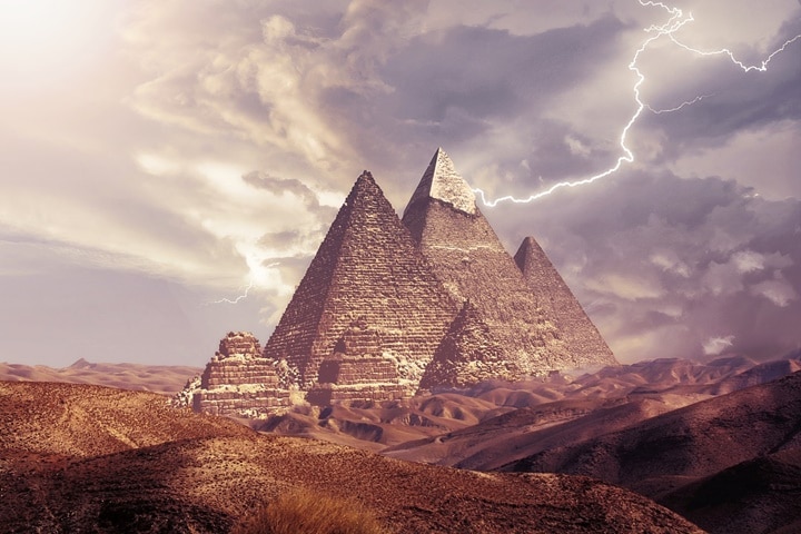 Mulher recebe ameaças de morte por denunciar esquema de pirâmide com criptomoedas