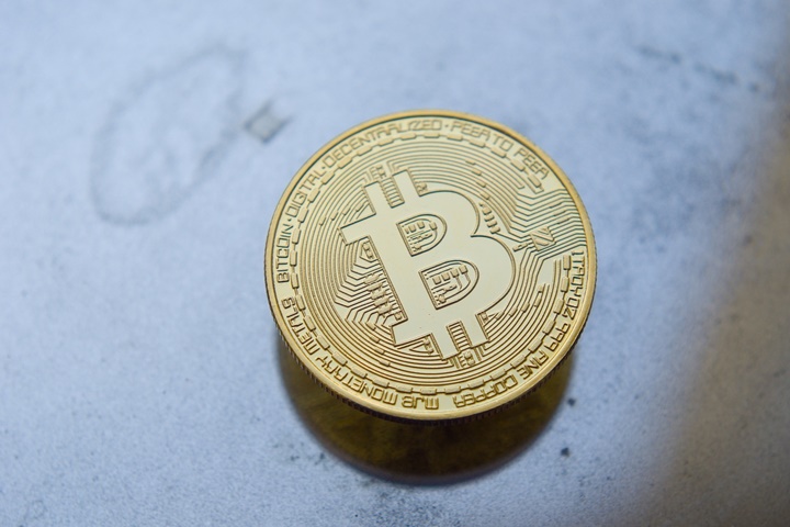 Ricos ficando mais ricos: Aumenta o número de pessoas com mais 1 mil Bitcoin no bolso