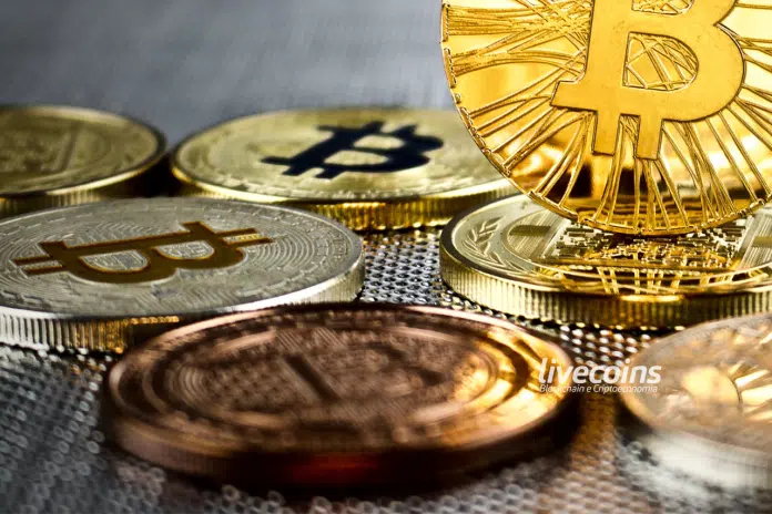 Moeda Virtual Bitcoin - Primeira criptomoeda do mundo