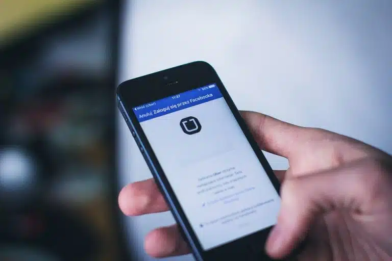 Uber pagou R$ 400 mil em Bitcoin para resgatar dados sequestrados por hackers