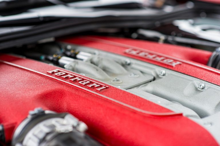 Motor de uma Ferrari