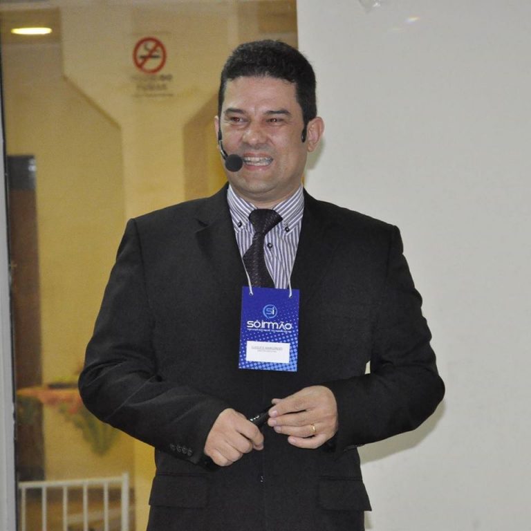 Ex-ancião em igreja e líder da GenBit ostenta em aeronave adquirida com recursos de investidores