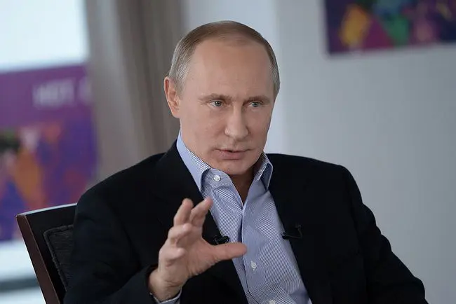 Vladimir Putin defende que países não tenham criptomoedas próprias