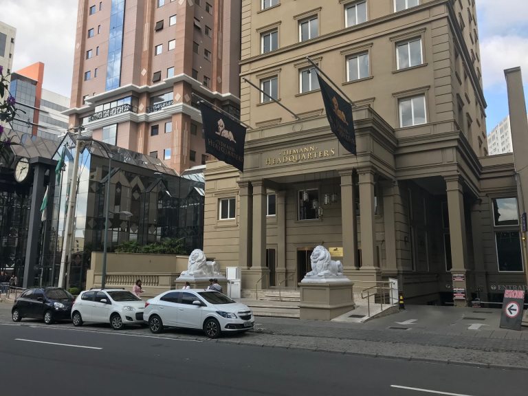 Sede do Grupo Bitcoin Banco, em Curitiba (PR)