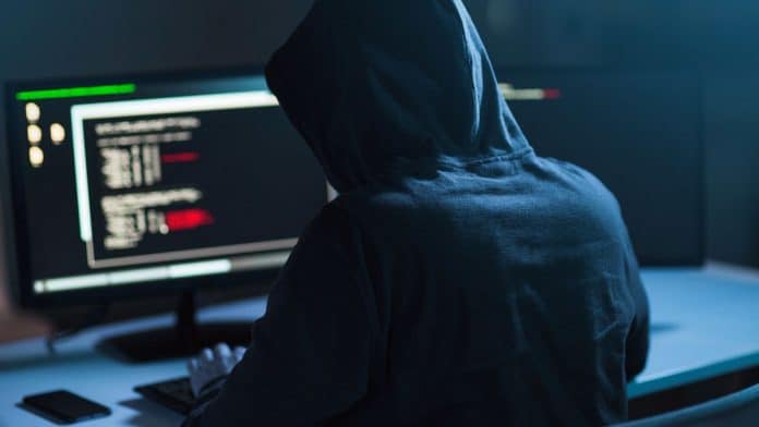 Hacker. Imagem: Cortesia Pixabay