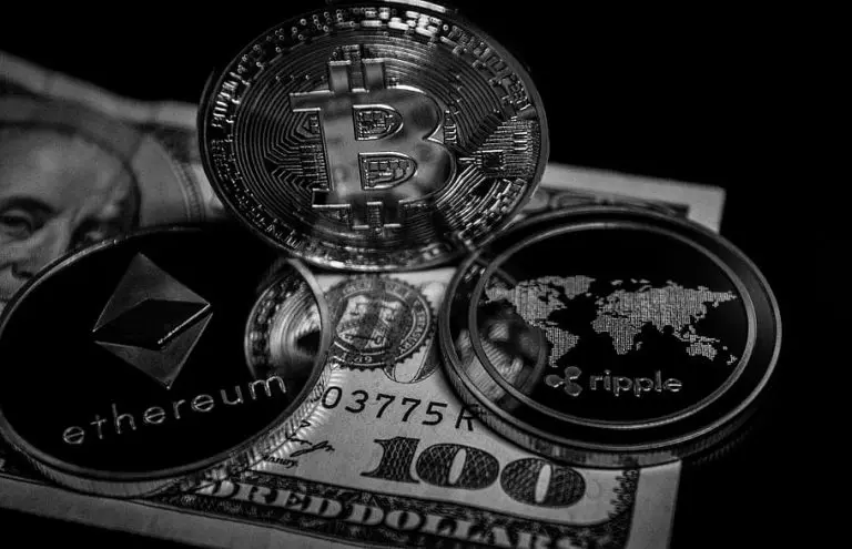 Grayscale lança ETF multi-criptomoedas com Bitcoin, Ethereum, XRP, Solana e Cardano