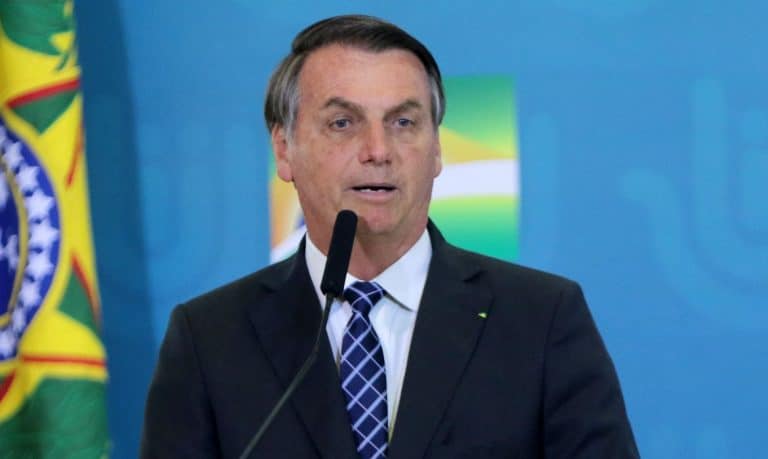 Governo Bolsonaro fez propaganda em sites que ofertam investimentos ilegais, diz CPMI