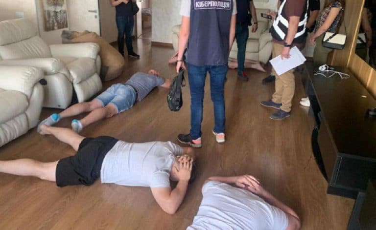 Polícia da Ucrânia prende criminosos que lavavam dinheiro de criptomoedas roubadas