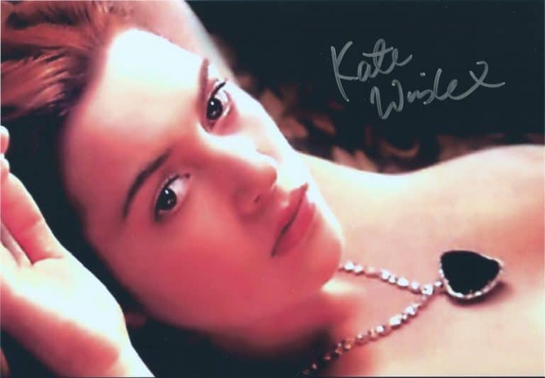 Atriz do Titanic deve estrear filme sobre golpe com criptomoeda