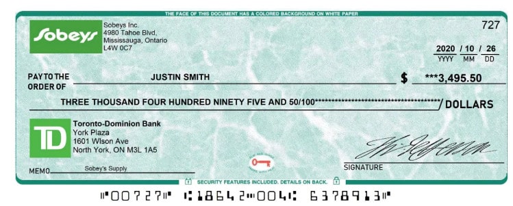 O cheque falso enviado a Smith. Seus supostos novos empregadores disseram que ele deveria cobrir os custos de equipamentos de escritório doméstico com esse cheque.