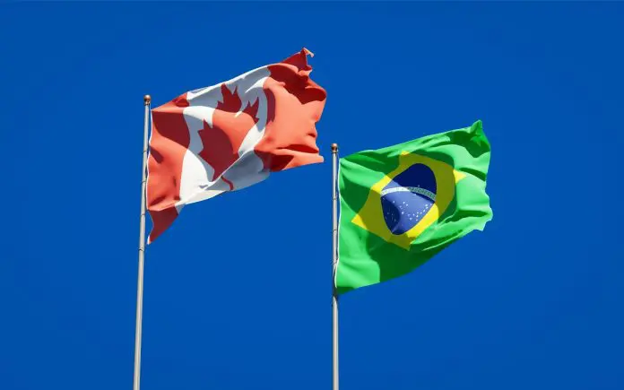 Bandeira do Canadá e Brasil