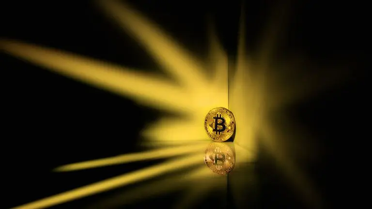 “Fomos ingênuos sobre a morte e perdemos 250 bitcoins”, diz administrador do maior fórum de bitcoin