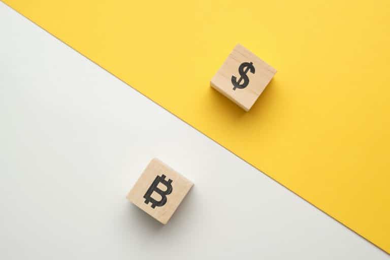 Confronto entre Bitcoin e Dólar BTC USD hoje preço