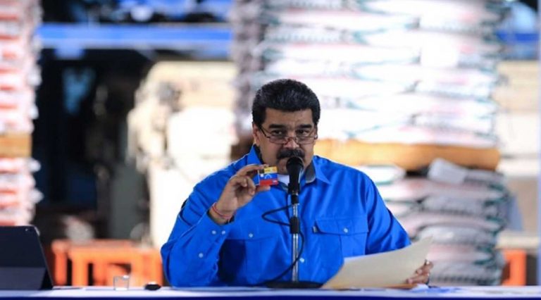 MAduro conclama o povo a apostar na nova economia com o Bolívar digital. Imagem: VTV