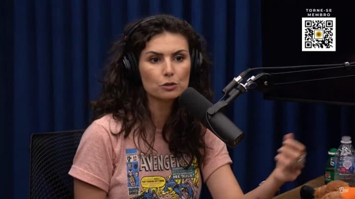 Nathalia Arcuri do Me Poupe no Flow Podcast
