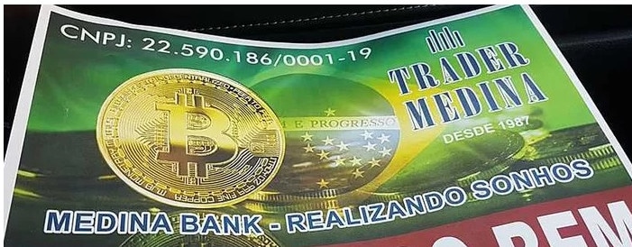 Os suspeitos contratavam funcionários e pagavam R$ 100 para eles entregarem panfletos com propaganda de investimentos em bitcoins nas ruas da cidade.