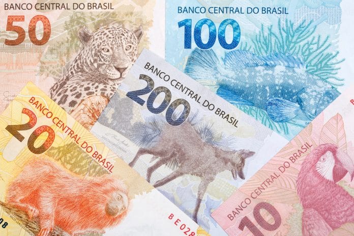 Real brasileiro digital notas