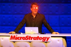 Michael Seylor, CEO MicroStrategy, Olhos a laser