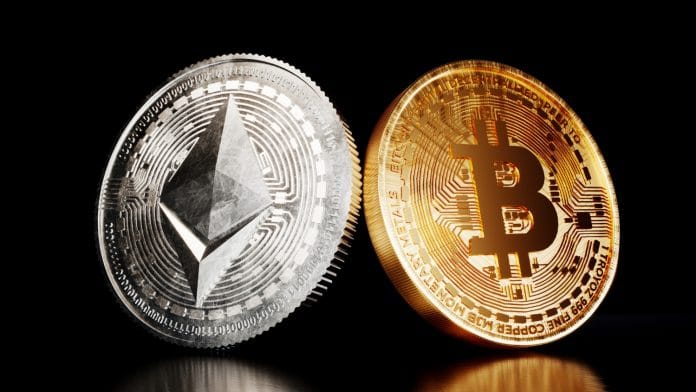 Criptomoeda Ethereum ao lado do Bitcoin