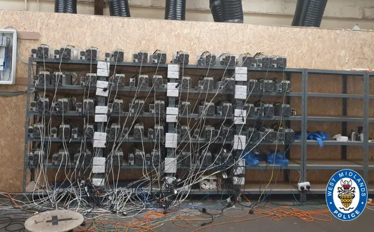 Máquinas de mineração de Bitcoin foram apreendidas pela polícia inglesa