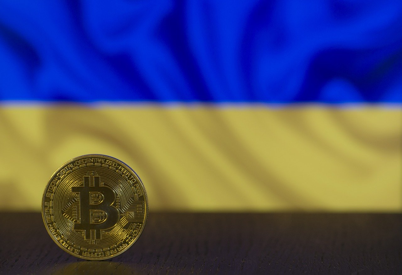 “Legalize as criptomoedas” pede chefe de segurança cibernética da Ucrânia
