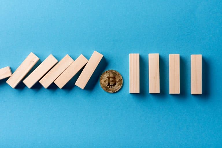 Efeito dominó e Bitcoin