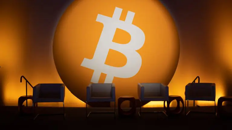Evento fala sobre Bitcoin e criptomoedas