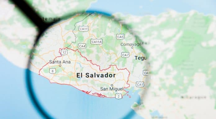 Lupa em El Salvador