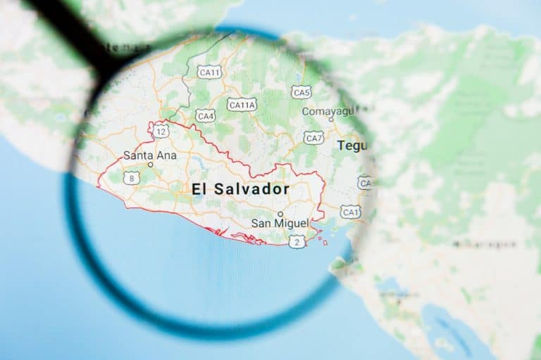 Lupa em El Salvador