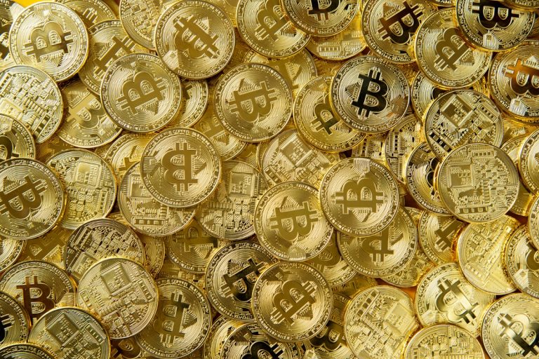 Pilha de Bitcoins moeda digital