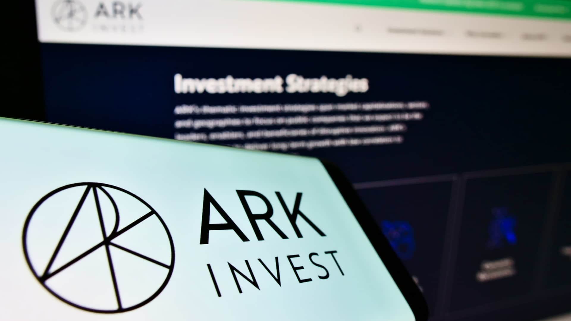 blockchain ark invest
