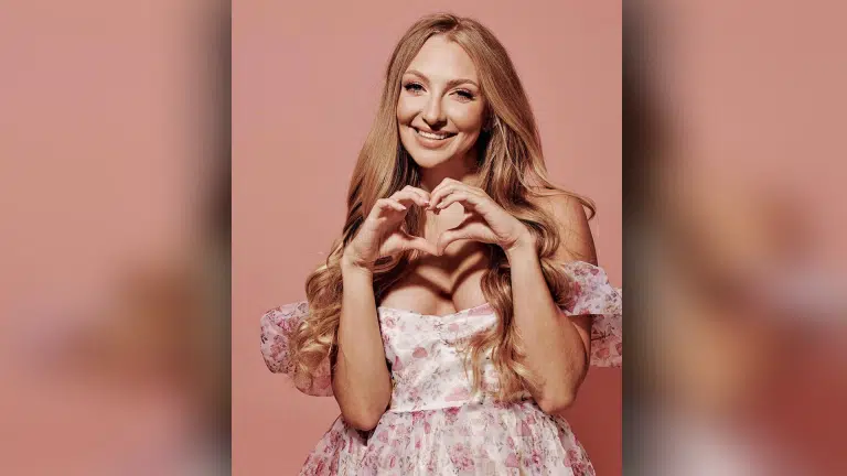 Modelo do Instagram vende seu “amor” em forma de criptomoeda