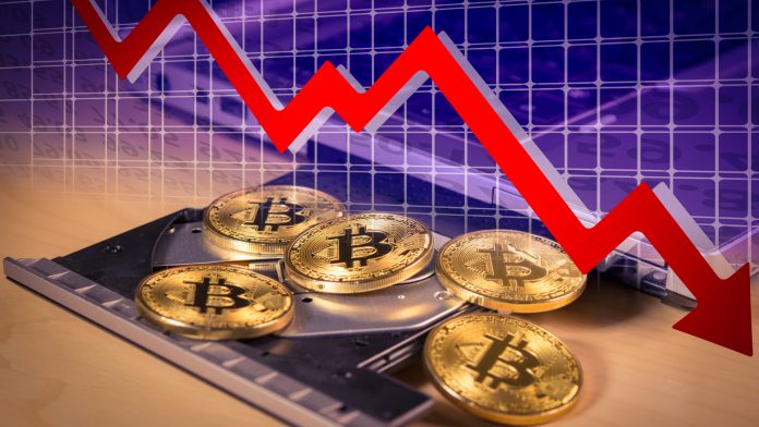 Mercado de Bitcoin operando em queda baixa despenca perde cai