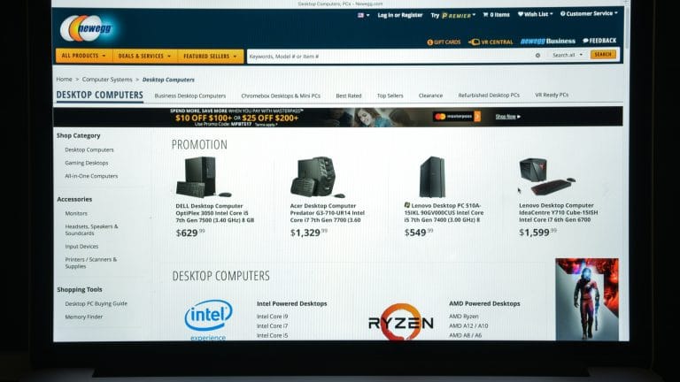 Site da Newegg em tela de computador litecoin