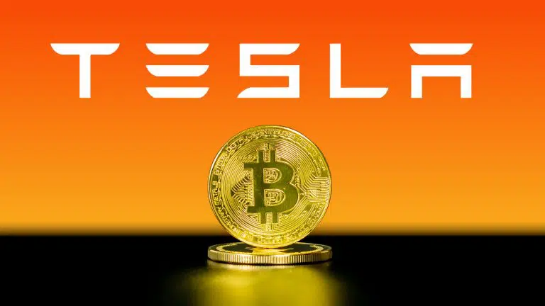 Tesla e Bitcoin como moeda