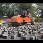 Trator esmaga mil máquinas de minerar Bitcoin